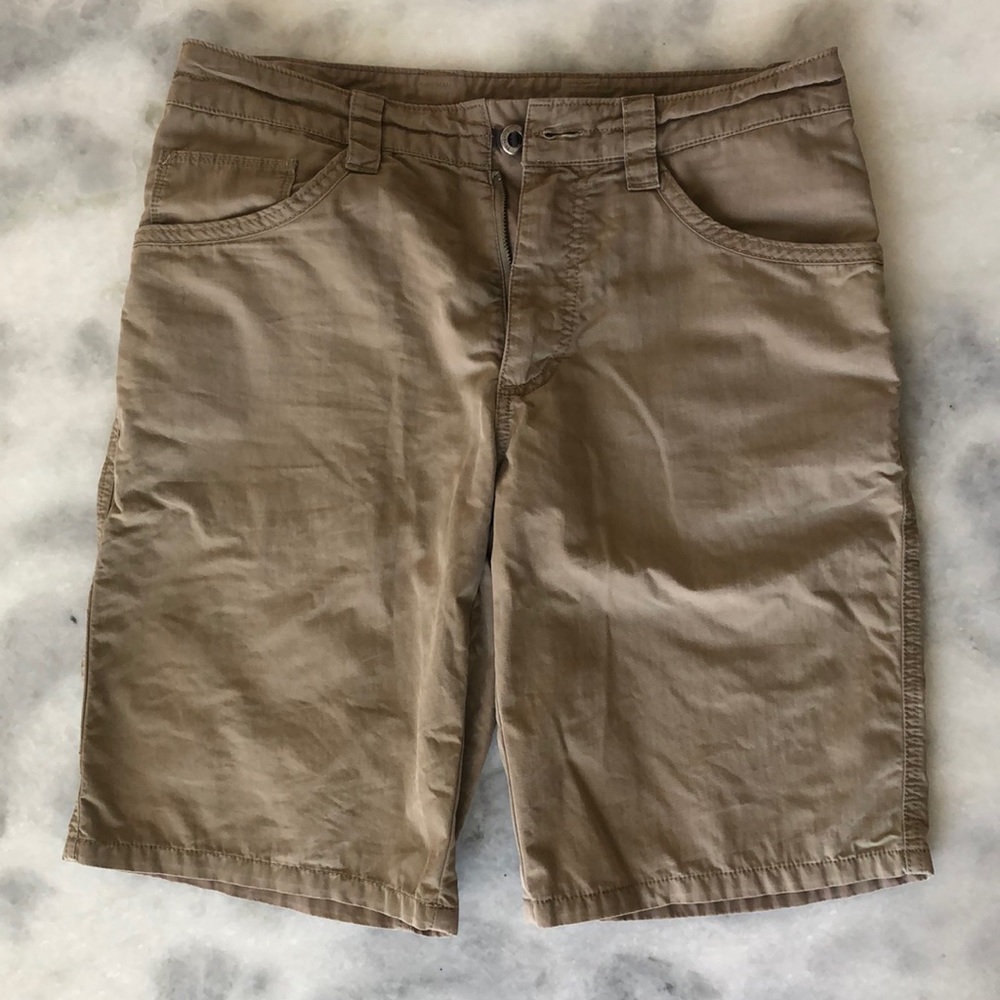 Patagonia Cargo Shorts Tan/Beige Men’s Size 30